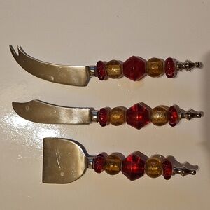 Red and Gold Cheese Knife Set